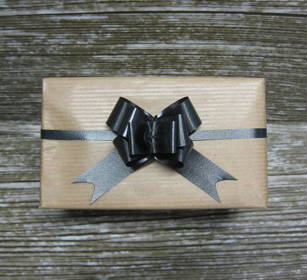 Small Black Pull Bows