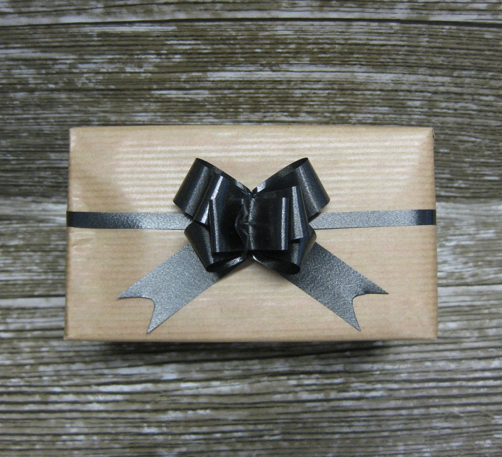 Black Gifts With Gold Bows For Christmas Or Black Friday Picture And HD  Photos | Free Download On Lovepik